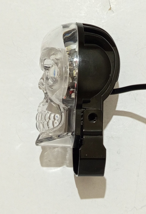 پرژکتور2لنز مدل 8حالته اسکلتی و نئون دار