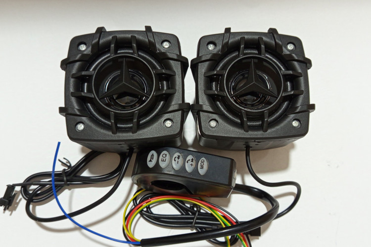 سیستم صوتی حرفه ایی موتور سیکلت با باندهای سه اینچی پرقدرت