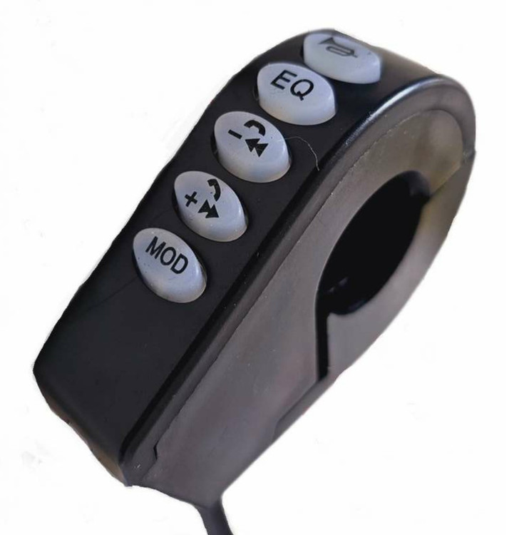 صفحه کلید نسب روی فرمان سیستم صوتی موتورسیکلت