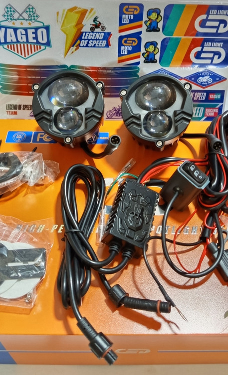 قیمت و خریدپرژکتور آفرودی۲ لنزنقطه زن مدل(DXY_JRY) با سنسور تشخیص حالت وتنظیم خودکار نور( ۲عددی)