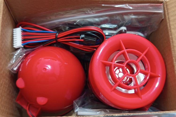 سیستم صوتی موتورسیکلت اسپیکر قرمز