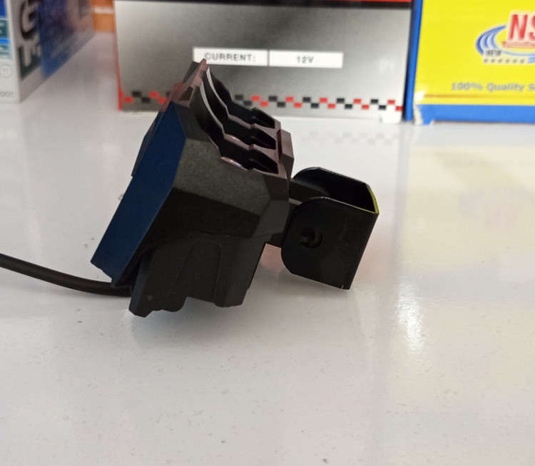 خرید پرژکتور آفرودی 4 لنز مدل (ZL_04) 5 حالته دیلایت دار و فلاشردار