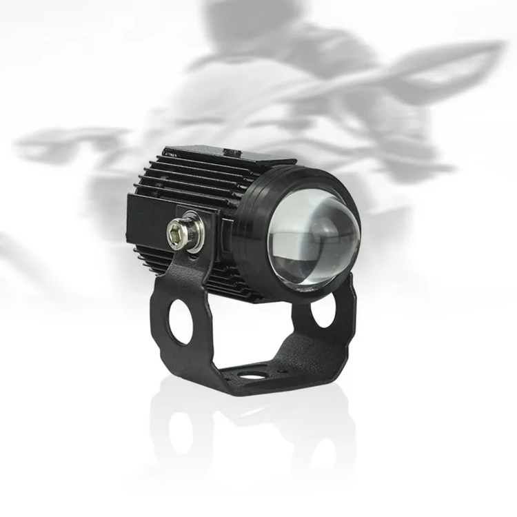 خریدپرژکتور تک لنز مدل XGP_01 فن دار چهار حالته فلاشردار (۶۰وات)