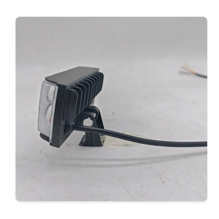 قیمت پرژکتور 6 لنز مدل U-۱۵۴ فدرالی شش حالته و فلاشردار