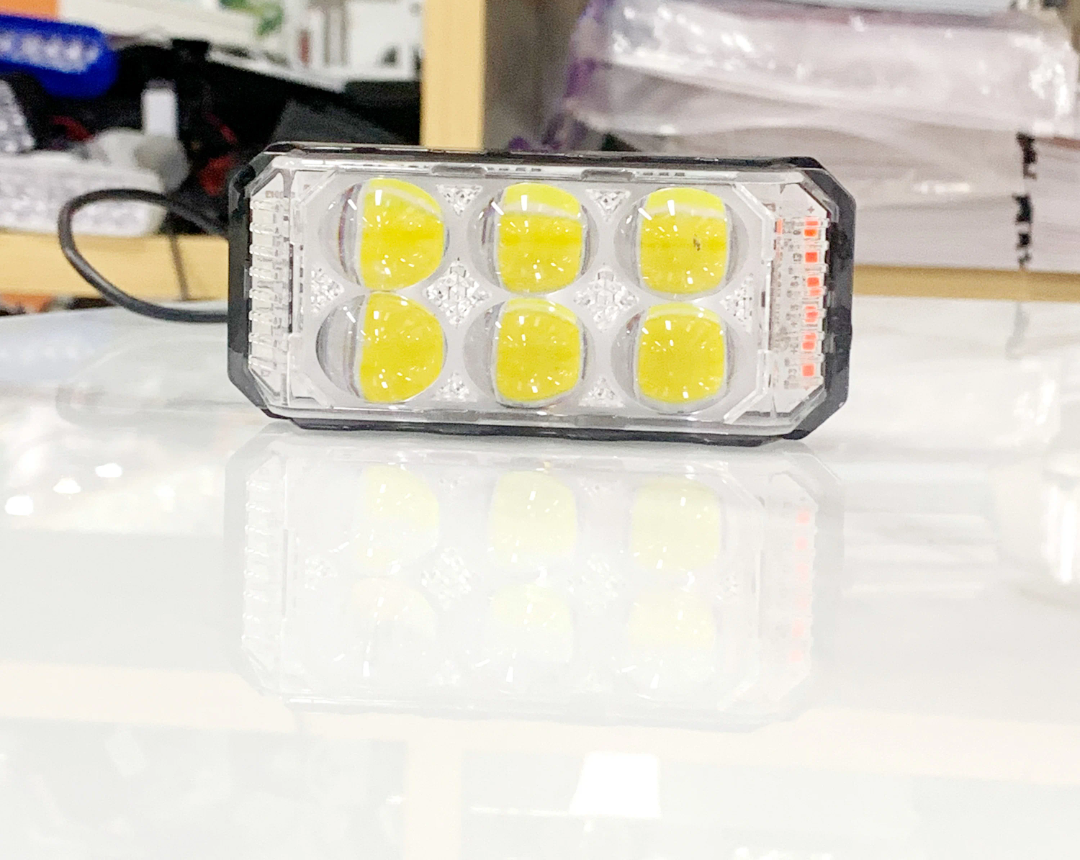 خرید پرژکتور 6 لنز مدل U-۱۵۶ فدرالی ۸ حالته ۴۵ وات و فلاشردار