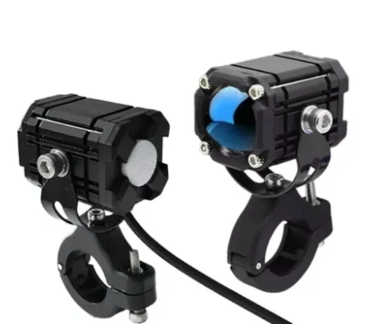 پرژکتور تک لنز مدل Evil_eye چهار حالته دیلایت دار و فلاشردار(۲عددی)
